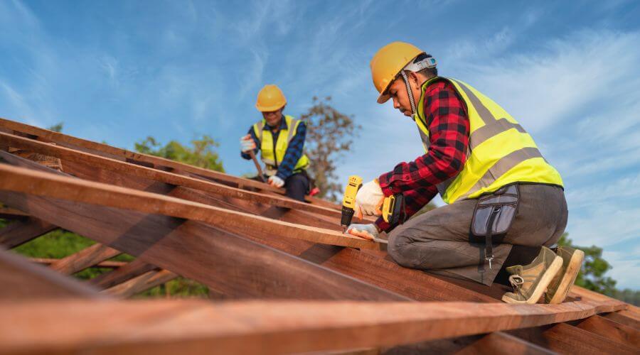 Expert flood damage restoration services in Ledbetter, TX